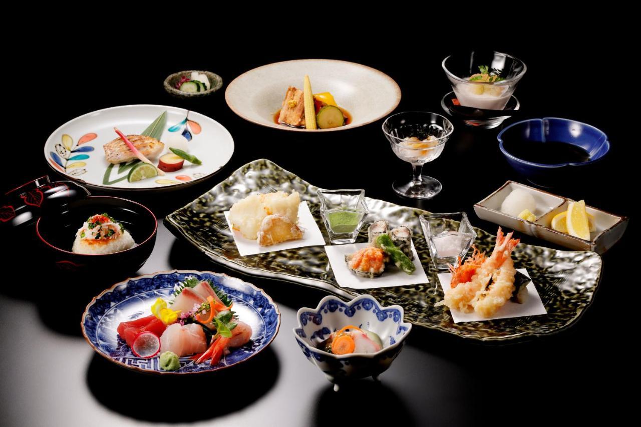 Hotel Nikko Канандзава Экстерьер фото A selection of Japanese cuisine