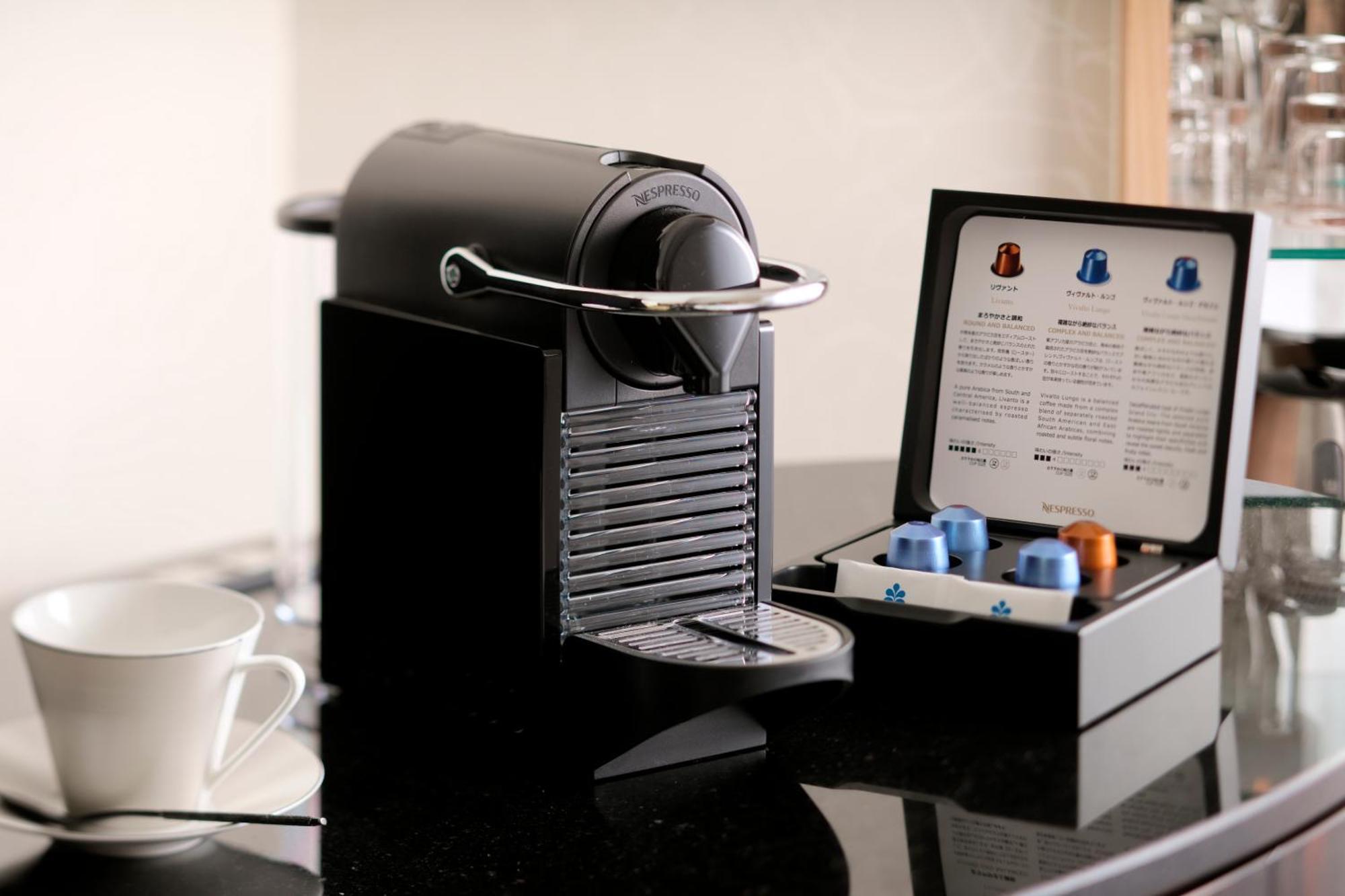 Hotel Nikko Канандзава Экстерьер фото A Nespresso machine